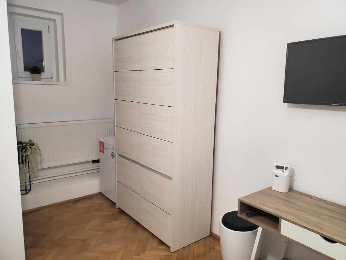 Basarab 3 Apartamento Braşov Exterior foto